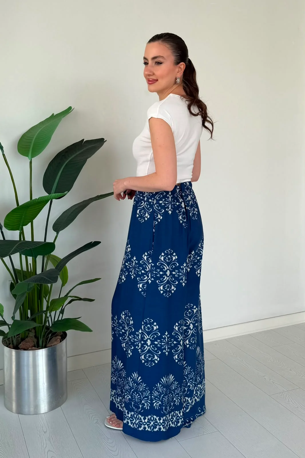 Women’s Printed Relaxed Fit Pants